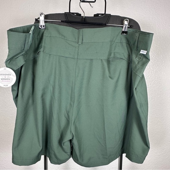 Magellan Outdoors Forest Green Flat Front Shorts - Picture 2 of 6